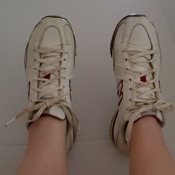 New Balance Sneakers Shoes LEATHER 442 White Red Women's WOMAN'S Size 7 - Picture 3 of 12